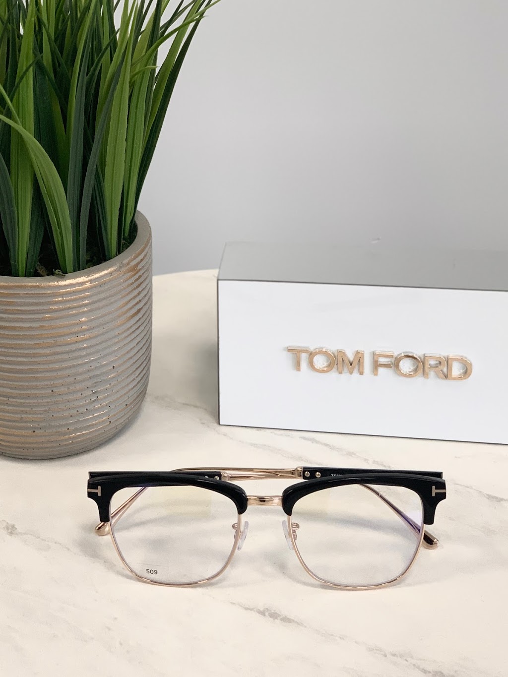 Varley Optometry | 18 Fred Varley Dr #5, Unionville, ON L3R 1S3, Canada | Phone: (905) 479-2882