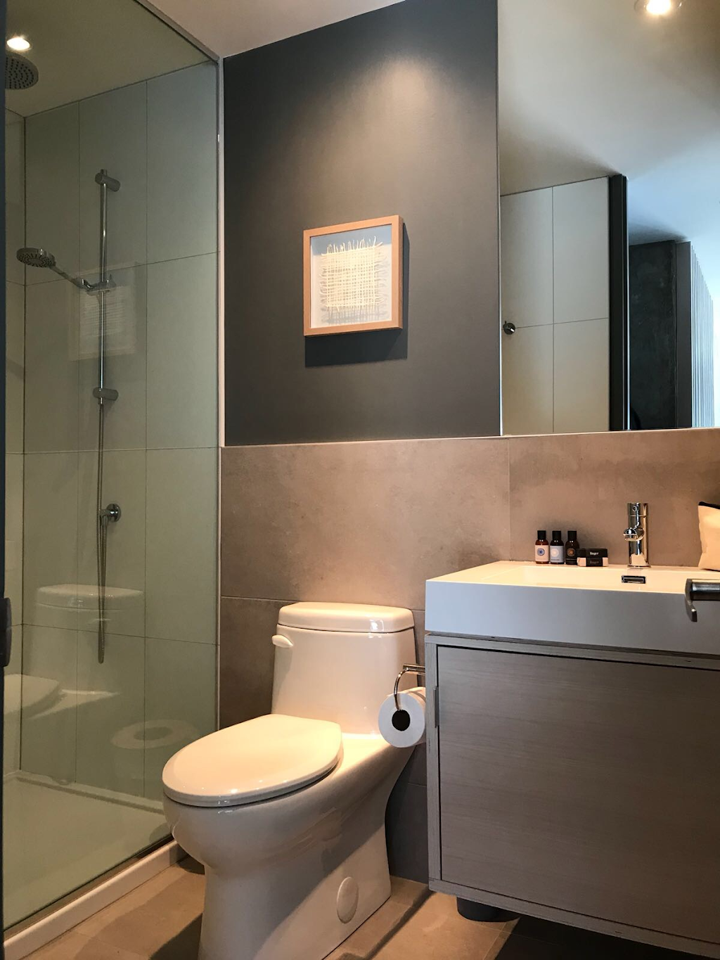 Umari Casa 122 | 69 Chemin de la Pointe-aux-Pères, Lac-Supérieur, QC J0T 1P0, Canada | Phone: (416) 731-6258