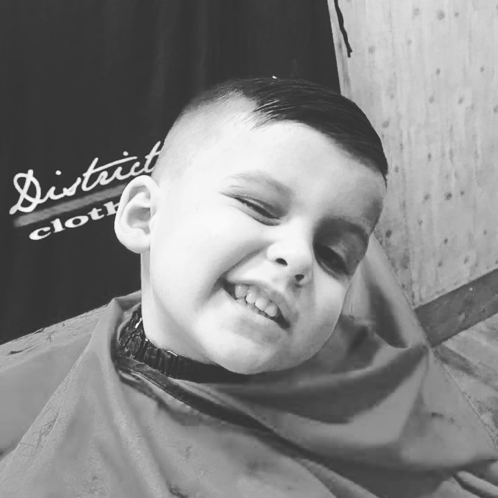Barber Shop Le Central | 2120 Ch Ste-Foy, Québec, QC G1V 1R8, Canada | Phone: (581) 989-0181