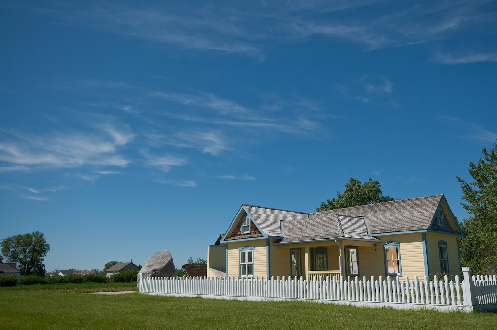 Stirling National Historic Site Interpretive Centre | 106 4 Ave, Stirling, AB T0K 2E0, Canada | Phone: (403) 756-3379