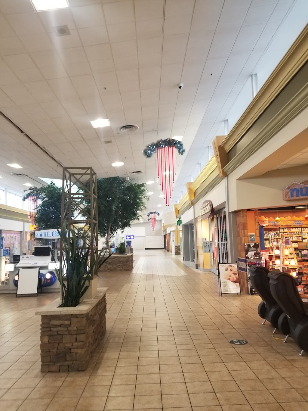 Fairview Mall | 285 Geneva St, St. Catharines, ON L2N 2E9, Canada | Phone: (905) 646-3165