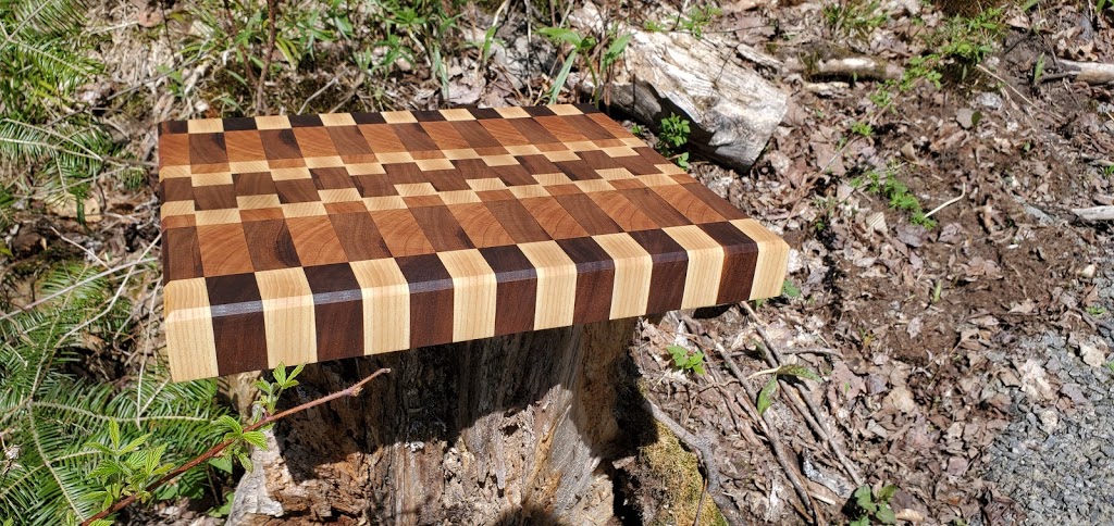 DP Woodworking | 1171 Limberlost Rd, Huntsville, ON P1H 2J6, Canada | Phone: (705) 323-2755