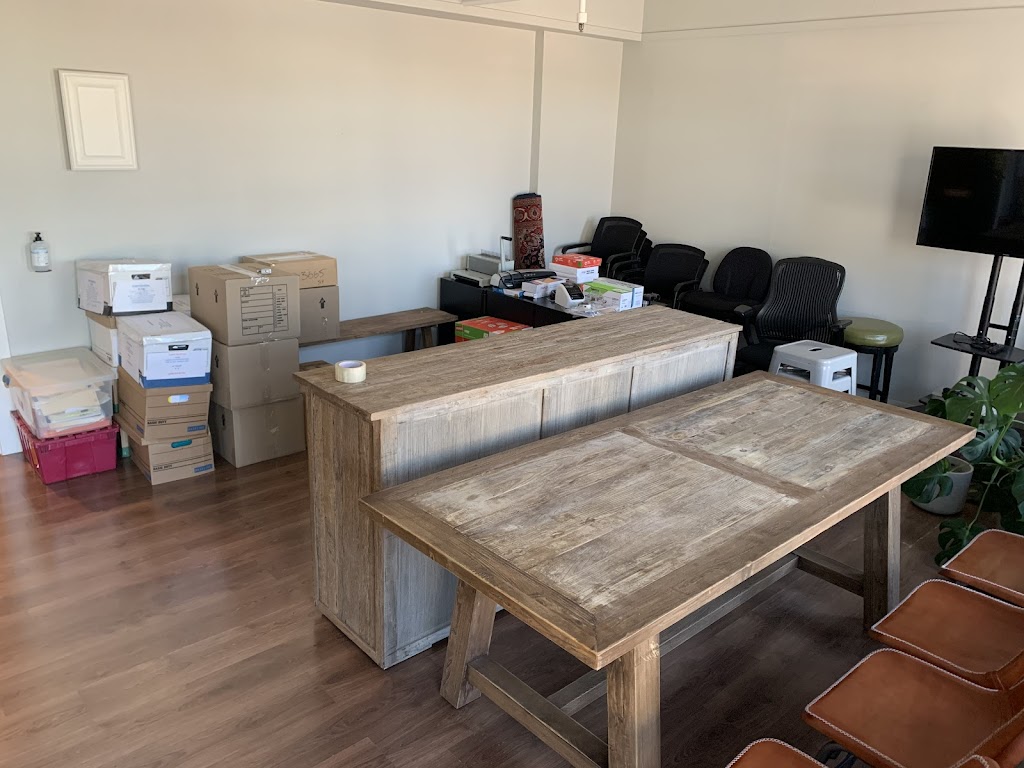 Up Down Movers | 675 W Windsor Rd, North Vancouver, BC V7N 2N9, Canada | Phone: (604) 674-1088