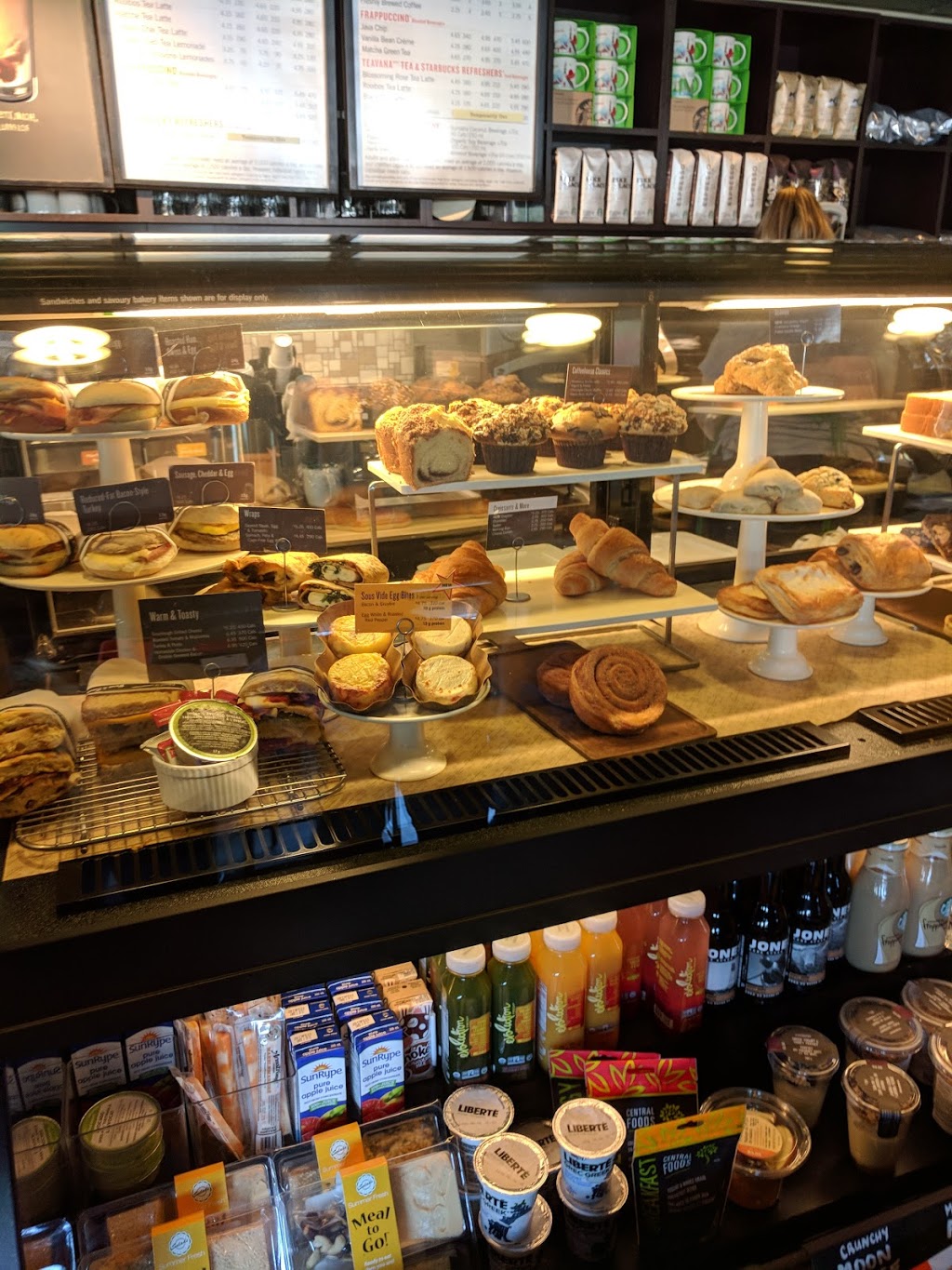 Starbucks | 2755 Beverly St, Duncan, BC V9L 6X2, Canada | Phone: (250) 737-1077