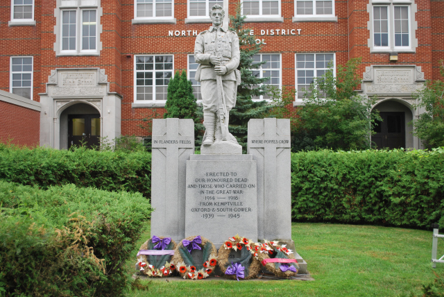 Kemptville Cenotaph | Prescott St, Kemptville, ON K0G 1J0, Canada