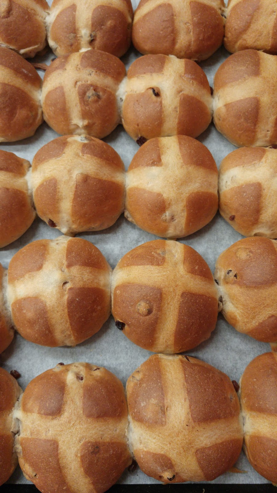 Clarkes Home Style Bakery | 2049 Mt Forest Dr, Burlington, ON L7P 1H4, Canada | Phone: (905) 319-1520