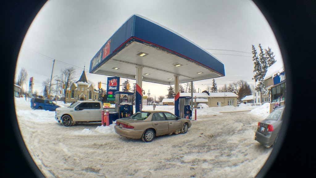 Macs | 22537 Adelaide Rd, Mount Brydges, ON N0L 1W0, Canada | Phone: (519) 264-9464