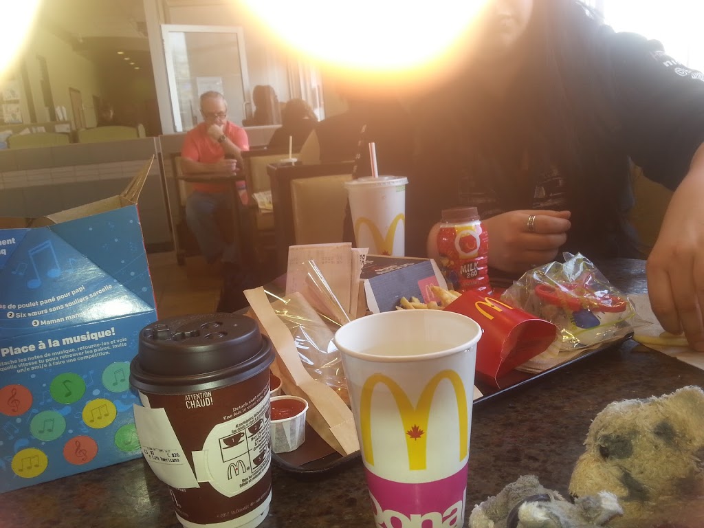McDonalds | 975 Rue King E, Sherbrooke, QC J1G 1E3, Canada | Phone: (819) 563-0585