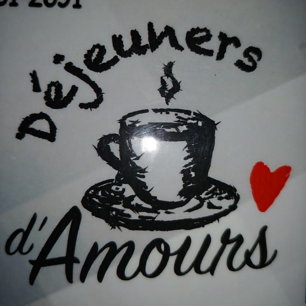 Déjeuner DAmours | 115 rue principale, Saint-Raphaël, QC G0R 4C0, Canada | Phone: (418) 561-2691