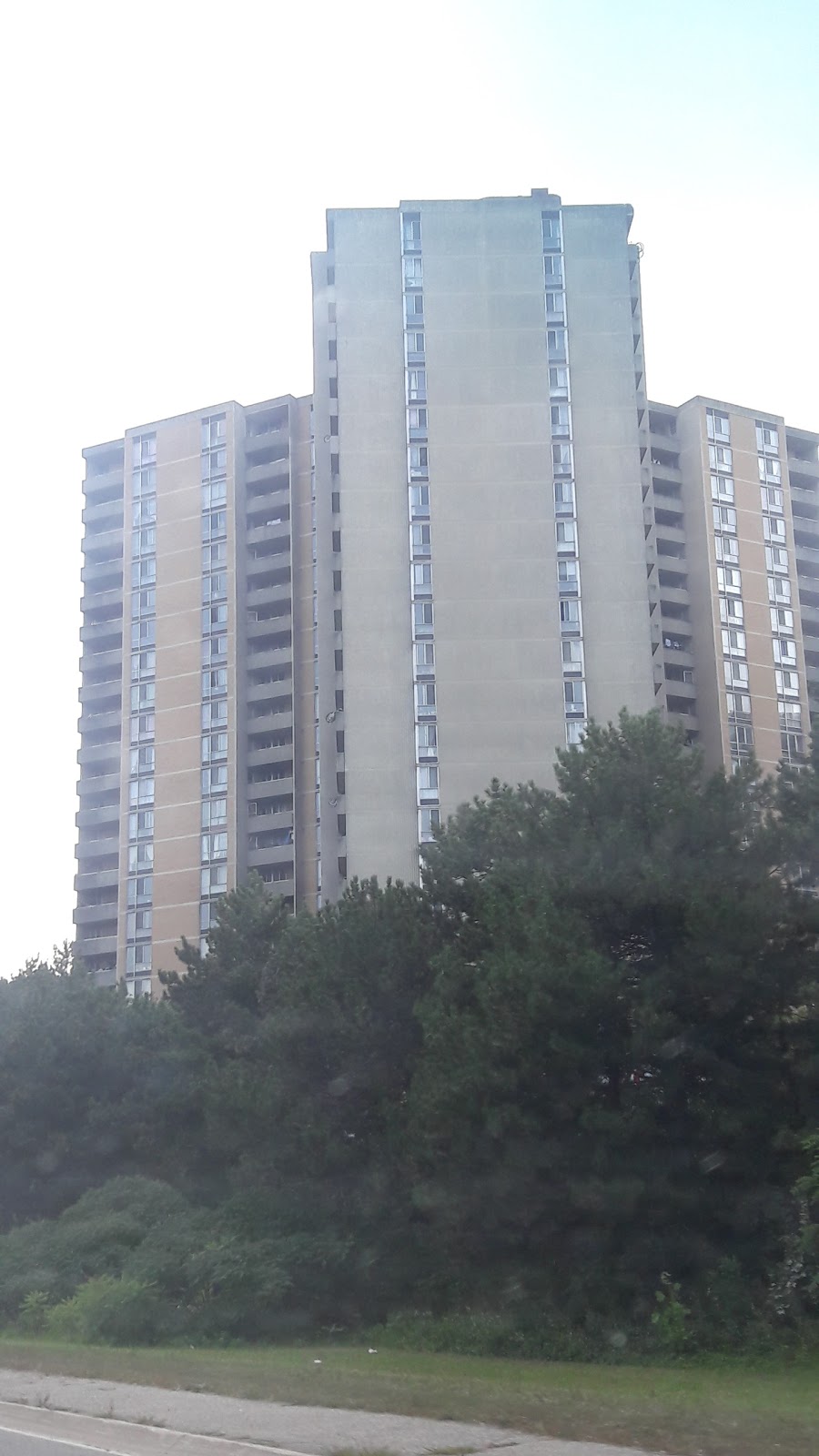 Westview Greenbelt | 20A Nordale Crescent, North York, ON M6M 3A1, Canada
