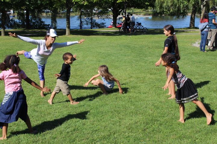 Little and BIG yogis | 1010 5 Avenue Dorval, Dorval, QC H9S 1J2, Canada | Phone: (514) 690-9196