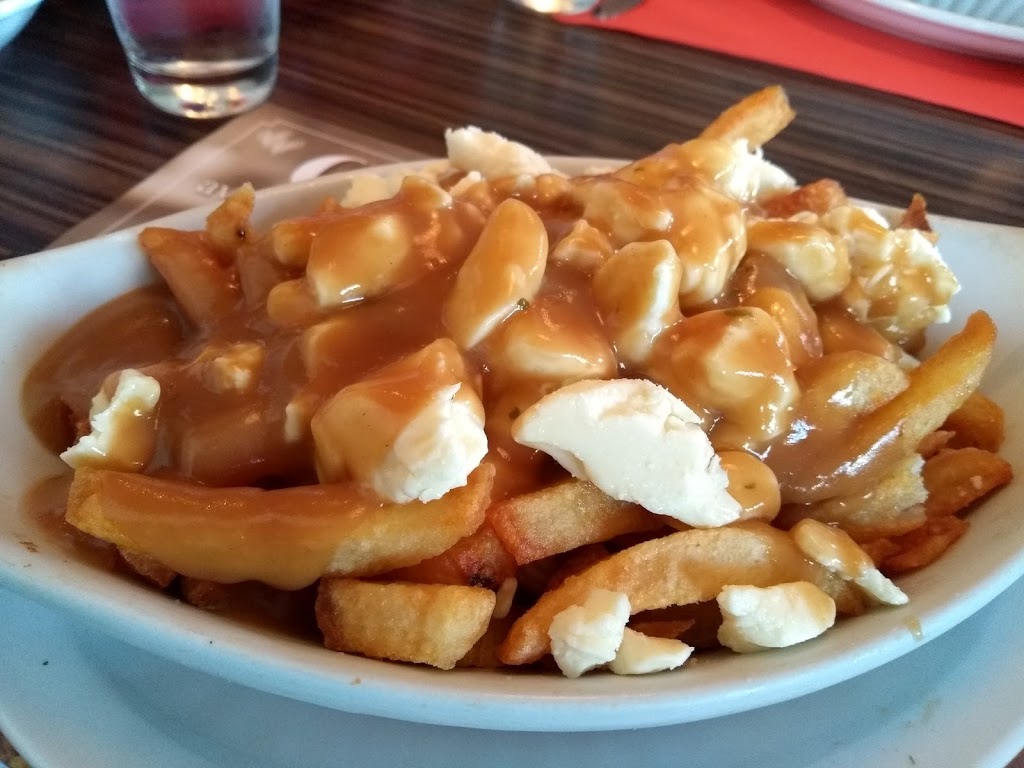 Pizza Passion | 5425 Avenue des Platanes, Québec, QC G1G 3R5, Canada | Phone: (418) 622-4447