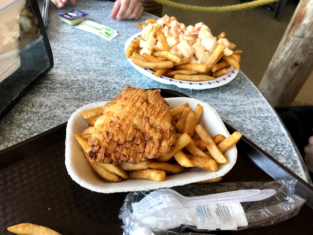 Quai Aboiteau Wharf Restaurant and Bar | 77 Chemin du Quai, Cap-Pelé, NB E4N 1S5, Canada | Phone: (506) 577-2990