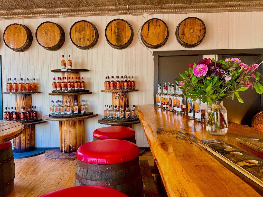 The Tin Roof Distillery | 15 Lincoln St, Lunenburg, NS B0J 2C0, Canada | Phone: (902) 237-2266