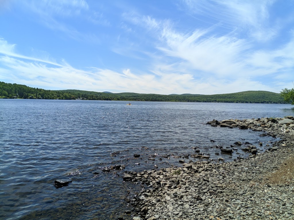 Frontier Lodge | 1406 QC-141, Saint-Herménégilde, QC J0B 2W0, Canada | Phone: (819) 844-2277