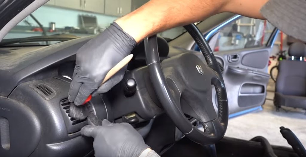 Auto Detailing Red Deer Services | 4664 Riverside Dr #4, Red Deer, AB T4N 6Y5, Canada | Phone: (587) 802-1363