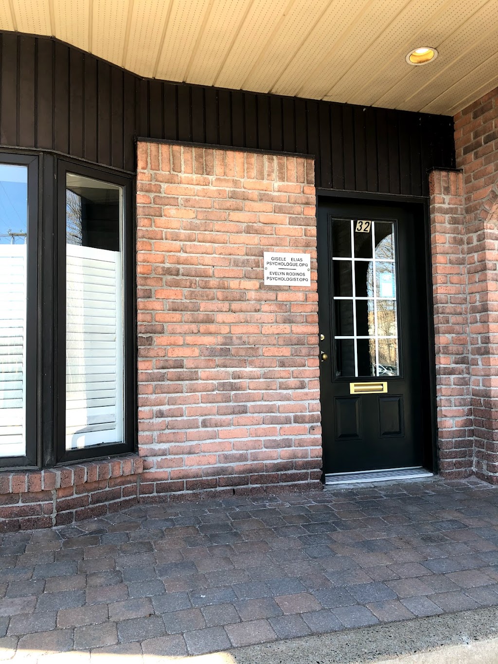 Psychology & Wellness Clinic West Island | 32 Rue Canvin, Kirkland, QC H9H 4H9, Canada | Phone: (438) 476-6132