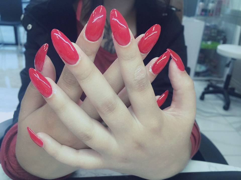 Q Nails Griesbach | 9934 137 Ave NW #103, Edmonton, AB T5E 6W1, Canada | Phone: (780) 250-6777