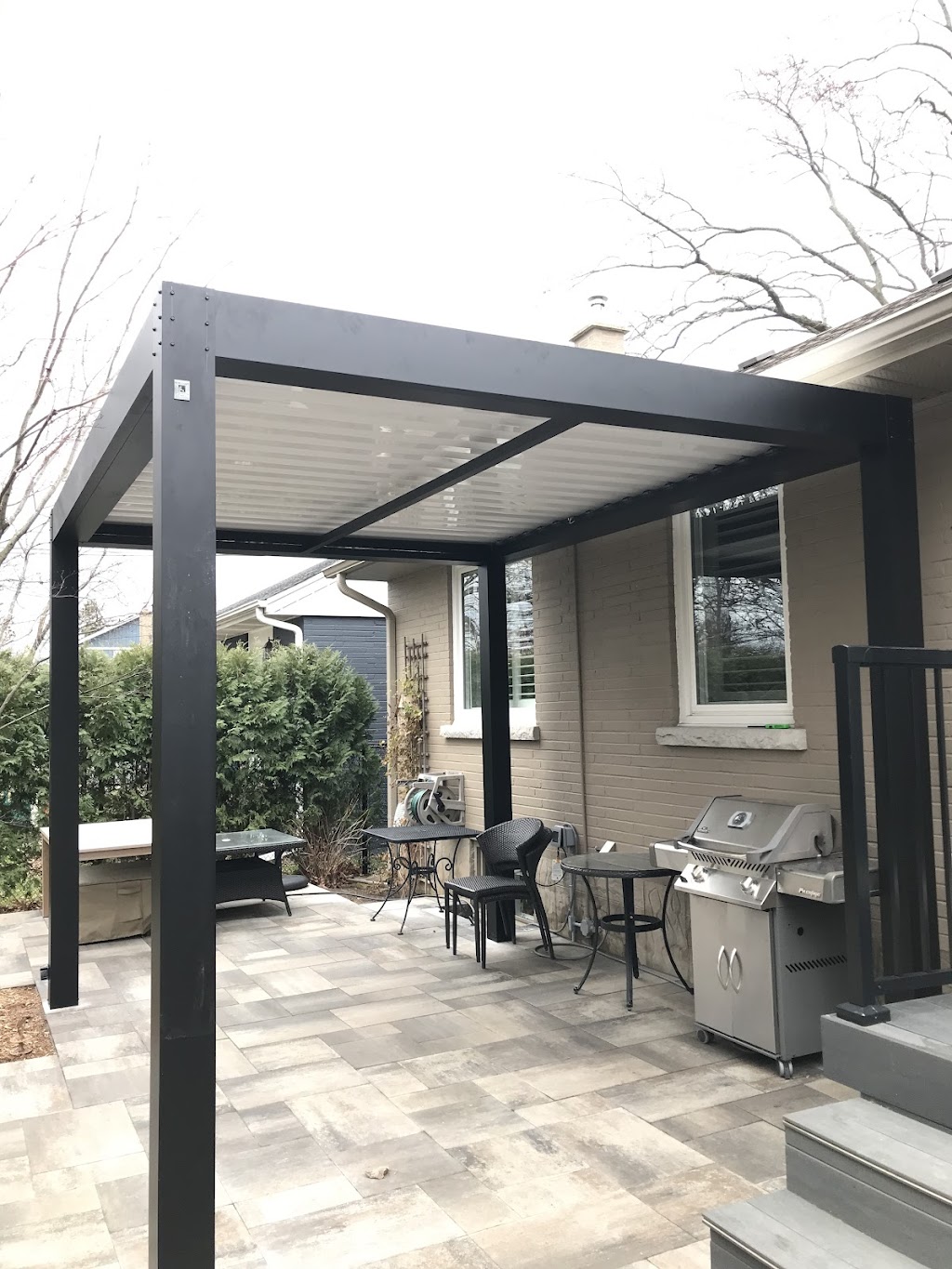 Suncoast Enclosures | 4621 Durham Rd, Beamsville, ON L0R 1B3, Canada | Phone: (905) 788-7937
