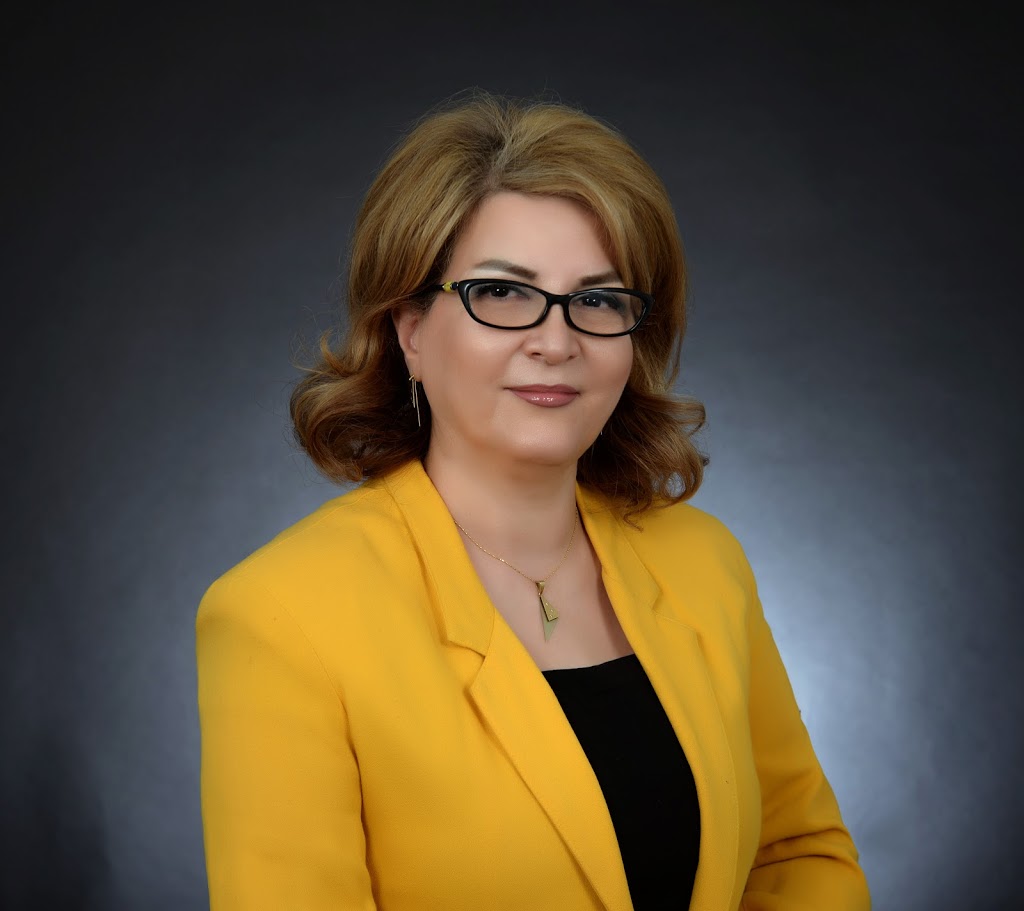 mina keshavarzy real estate services | 11160 Yonge St, Richmond Hill, ON L4S 1K9, Canada | Phone: (416) 827-7477