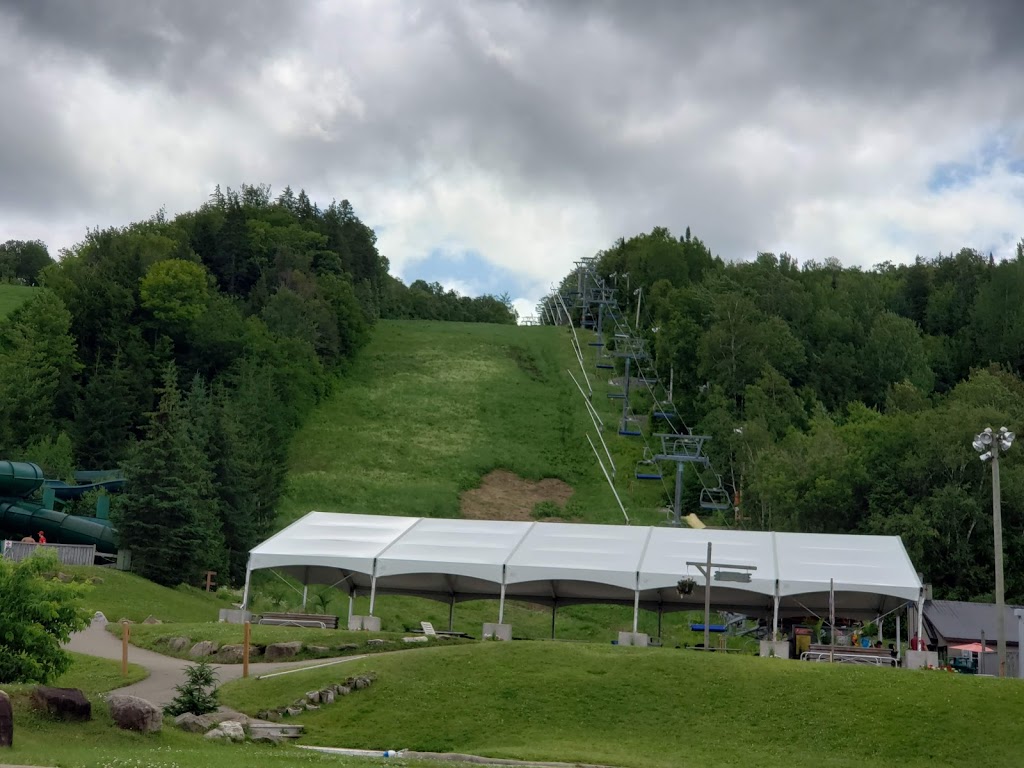 Parc aquatique Sommet Saint-Sauveur | 350 Avenue St Denis, Saint-Sauveur, QC J0R 1R3, Canada | Phone: (450) 227-4671