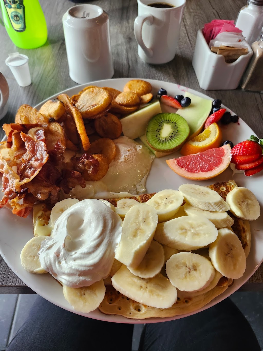 Coco béné | 87 Bd Saint-Luc, Saint-Jean-sur-Richelieu, QC J2W 1E2, Canada | Phone: (450) 515-0777