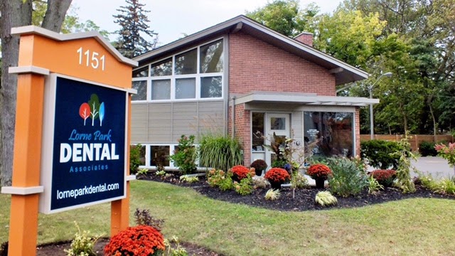 Lorne Park Dental | 1151 Lorne Park Rd, Mississauga, ON L5H 3A6, Canada | Phone: (905) 278-5972