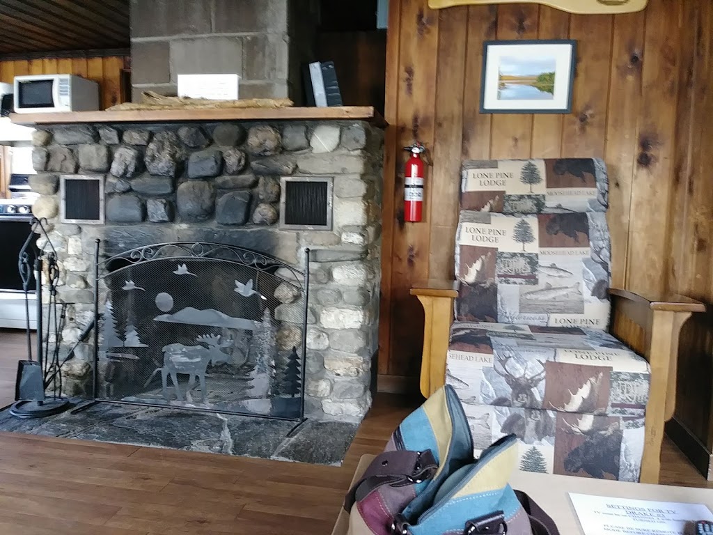 Powder Horn Lodge & Cabins | 545 Beach Rd, Pittsburg, NH 03592, USA | Phone: (603) 538-6300