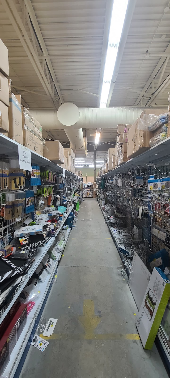 Bianca Amors Liquidation Supercentre | 1300 Ellice Ave, Winnipeg, MB R3G 0E9, Canada | Phone: (204) 414-5010