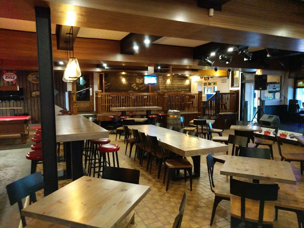 Broadway Pub | 540, av Broadway Shawinigan, QC G9N 1M3, Shawinigan, QC G9N 1M3, Canada | Phone: (819) 537-0044