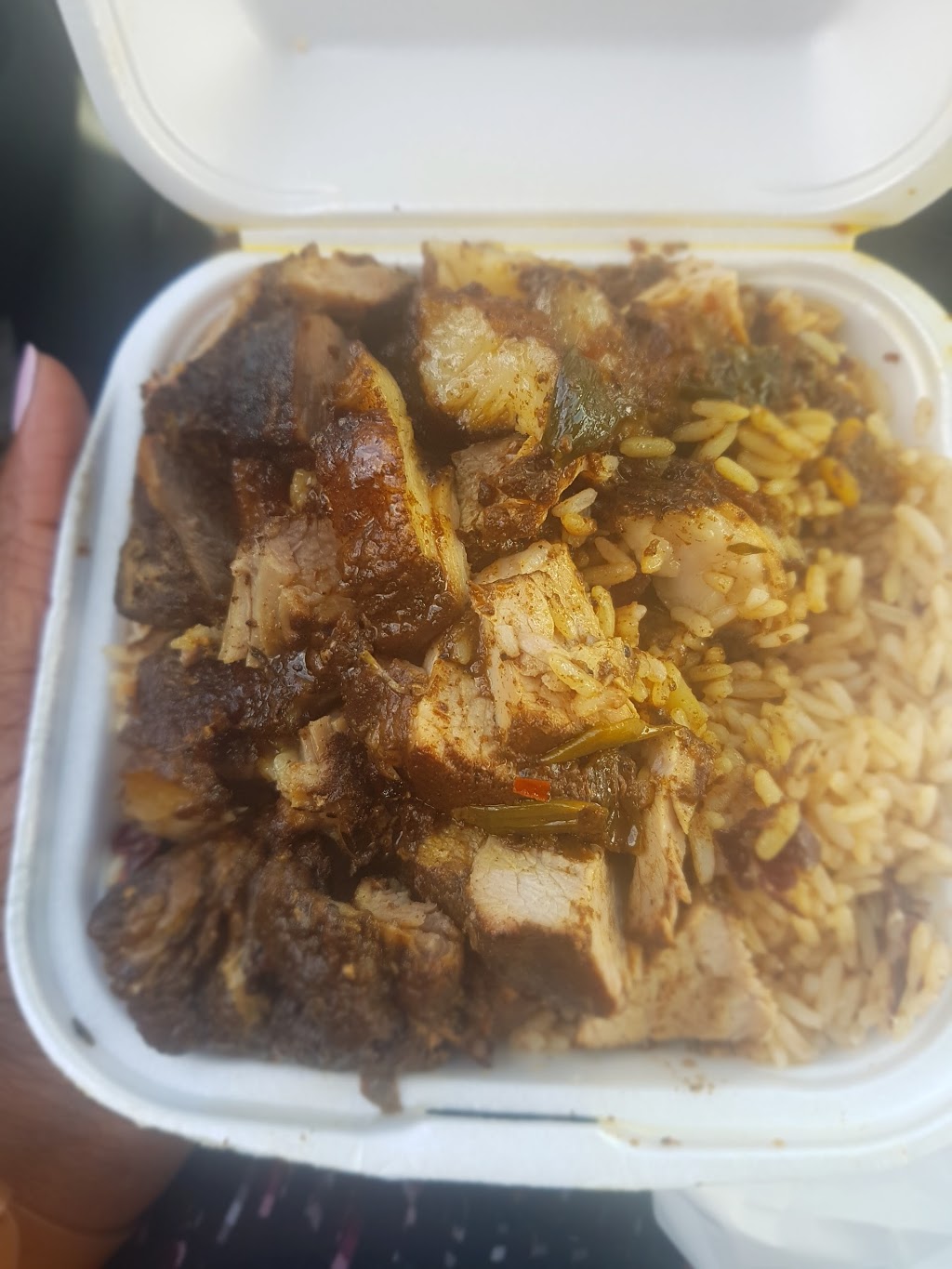 Chicken "N" Tings | 4025 Brandon Gate Dr, Mississauga, ON L4T 3R2, Canada | Phone: (905) 677-9888