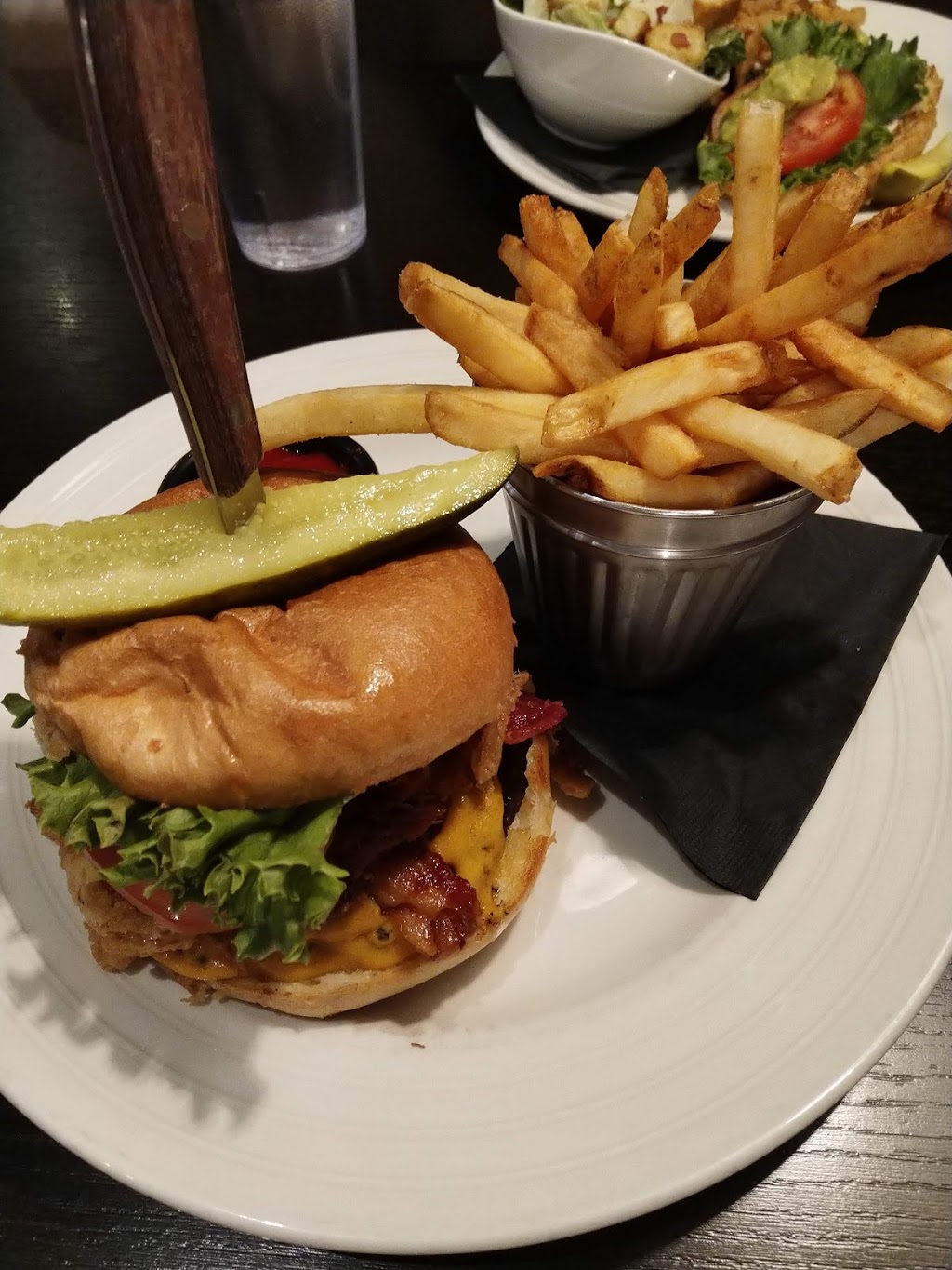 The Wave | 1151 Richmond Rd, London, ON N6A 3K7, Canada | Phone: (519) 661-3007