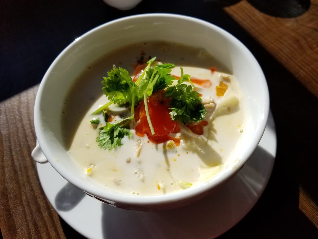 Montra Thai Eatery | 1845 Renfrew Rd, Shawnigan Lake, BC V0R, Canada | Phone: (250) 743-7400