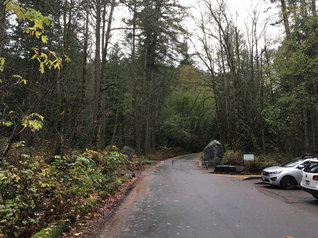 Mt Douglas Summit Parking Lot | Churchill Dr, Saanich, BC V8X 3S8, Canada