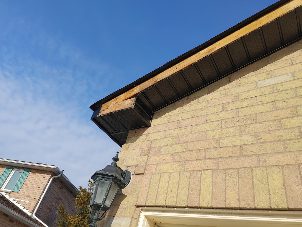 Colins Roofing & Eavestrough | roofing contractor | 501 Fairleigh Ave, Oshawa, ON L1J 2W7, Canada | 9052434706 OR +1 905-243-4706