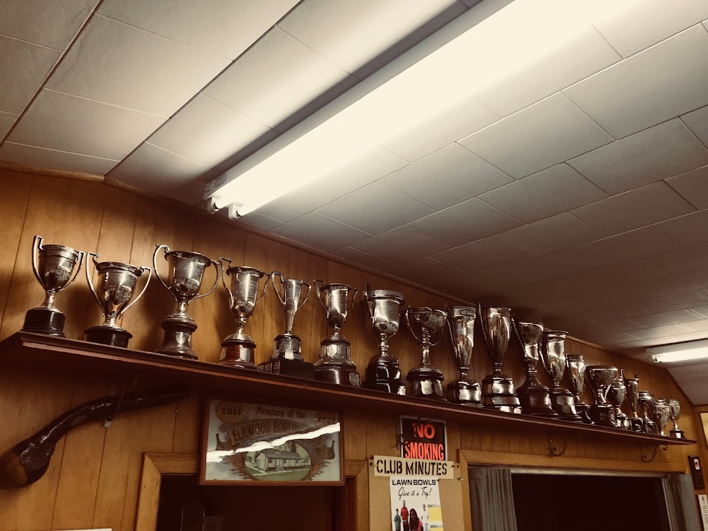 Elmwood Lawn Bowling Club | 17.5 Edward St, London, ON N6C 3G9, Canada | Phone: (519) 438-5695
