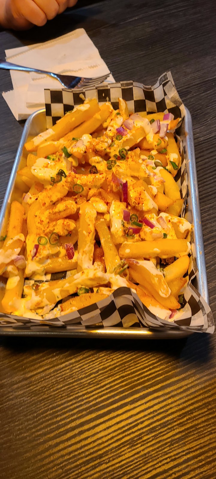 6IXTY WINGS | 15400 Hurontario St, Town Of Caledon, ON L7C 2C3, Canada | Phone: (519) 303-9509