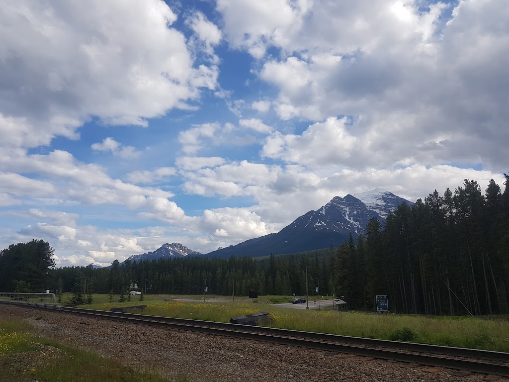 National Car Rental Lake Louise | 101b Lake Louise Dr, Lake Louise, AB T0L 1E0, Canada | Phone: (403) 522-3870