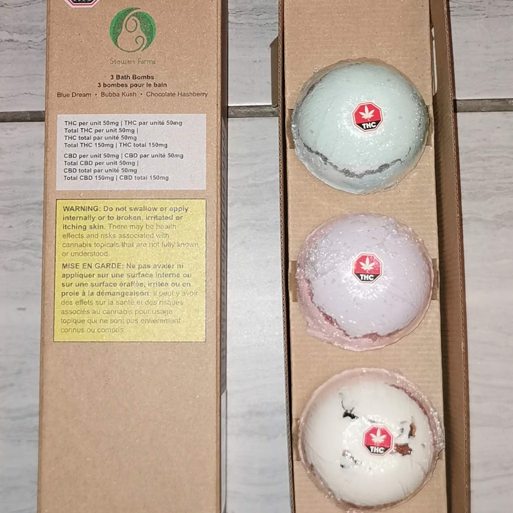 RIGHTPUFF CANNABIS | 919 Commissioners Rd E #3, London, ON N5Z 3H9, Canada | Phone: (519) 649-0111