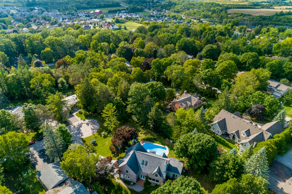 Paul Moher Remax Realtor | 45 Parkview Dr, Peterborough, ON K9H 5M5, Canada | Phone: (705) 875-2166