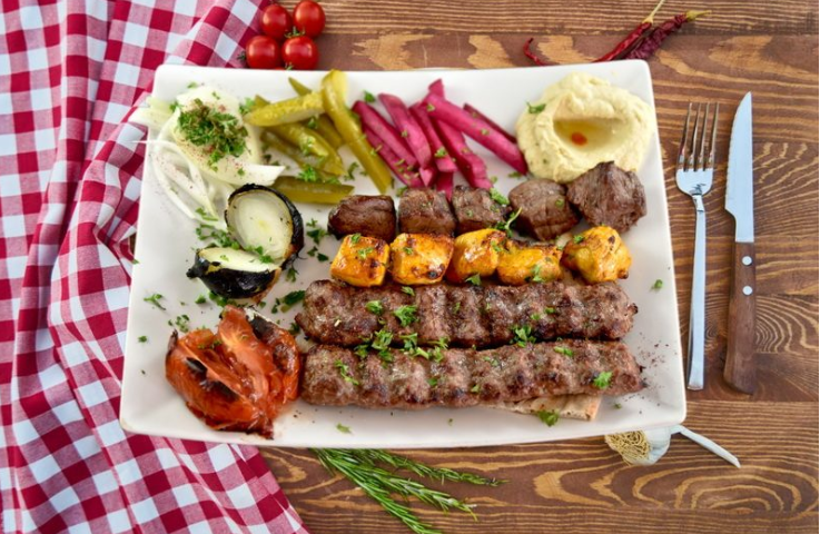 Ottawa Kabab | 577 Gladstone Ave, Ottawa, ON K1R 5P2, Canada | Phone: (613) 518-7434