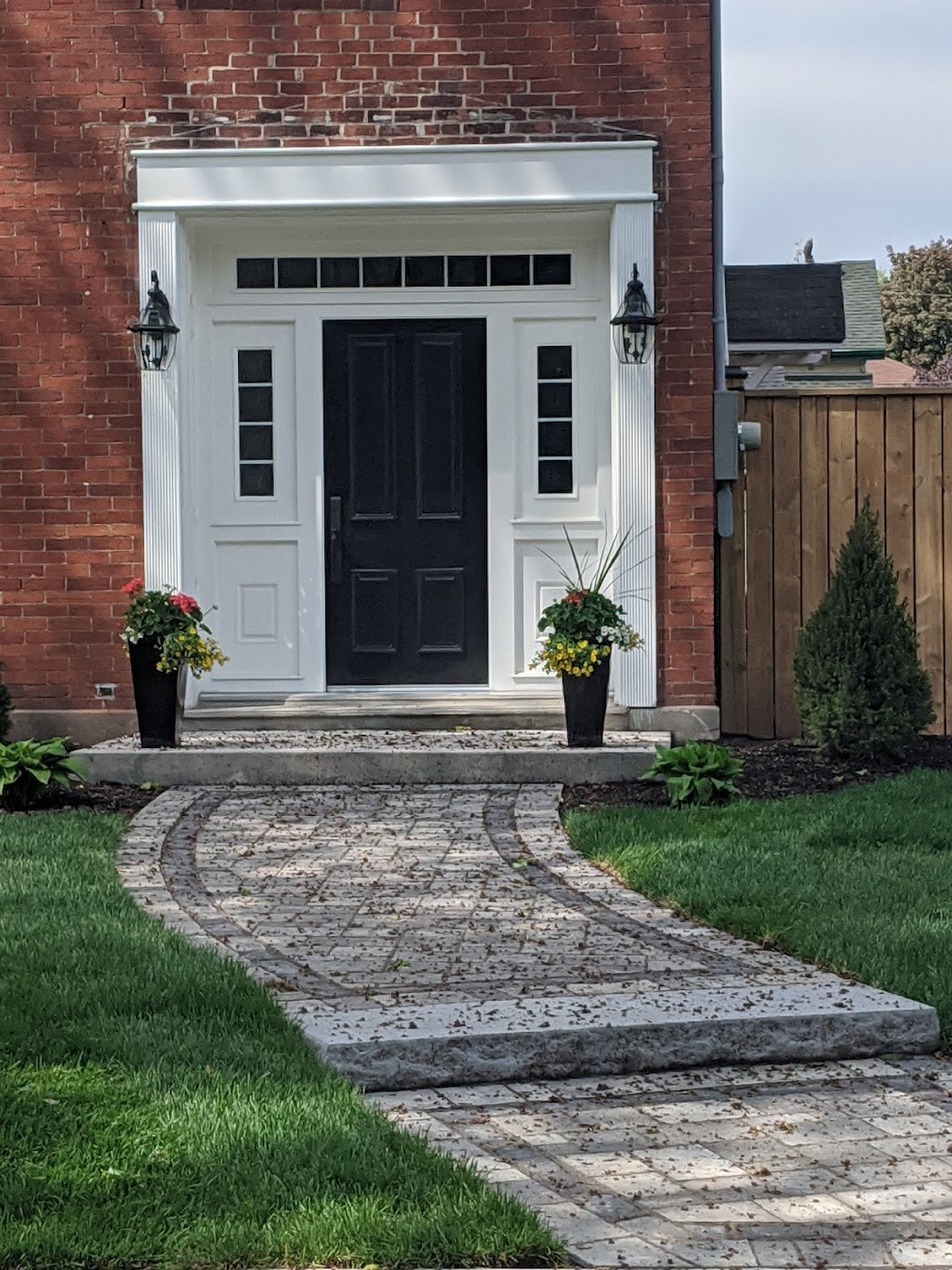 Lemn and Cuie Inc. | 56 Alexander St, Belleville, ON K8N 2H3, Canada | Phone: (613) 403-6400