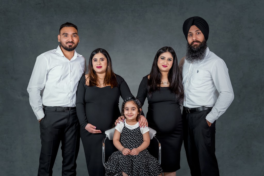 V Photography | McPherson Ct, Central Elgin, ON N5P 0E6, Canada | Phone: (647) 561-4231