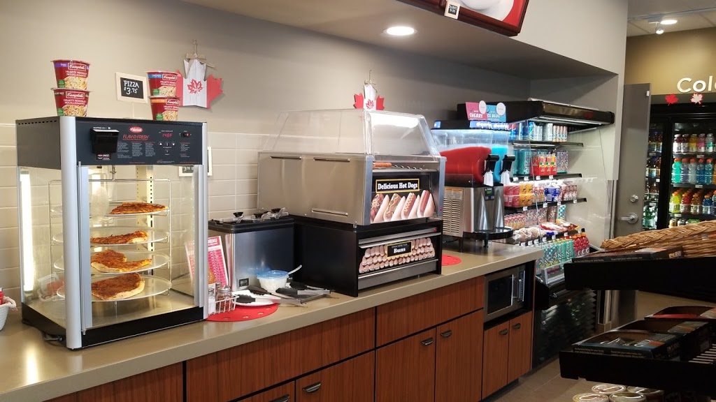 Petro-Pass Truck Stop | 4406 County 46, Maidstone, ON N0R 1K0, Canada | Phone: (519) 737-2634
