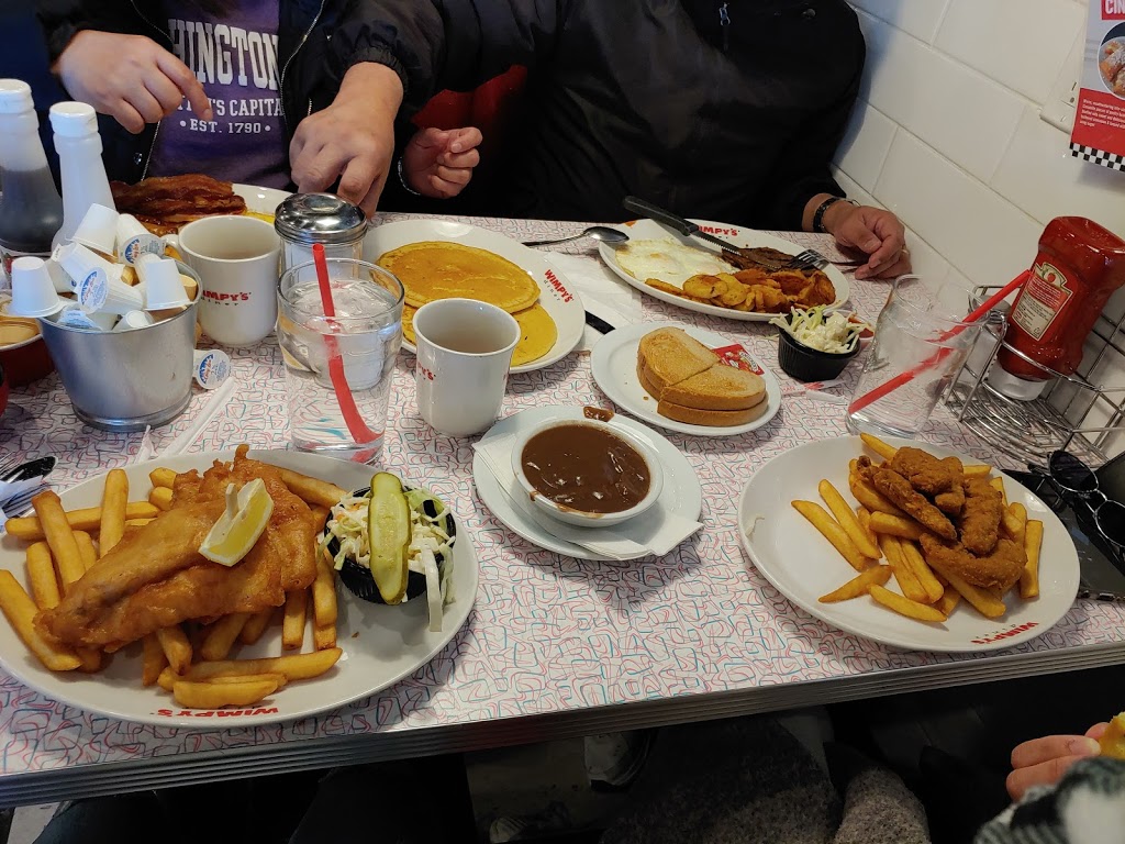 Wimpys diner | 400 Scott St, St. Catharines, ON L2N 6T4, Canada | Phone: (905) 397-0800