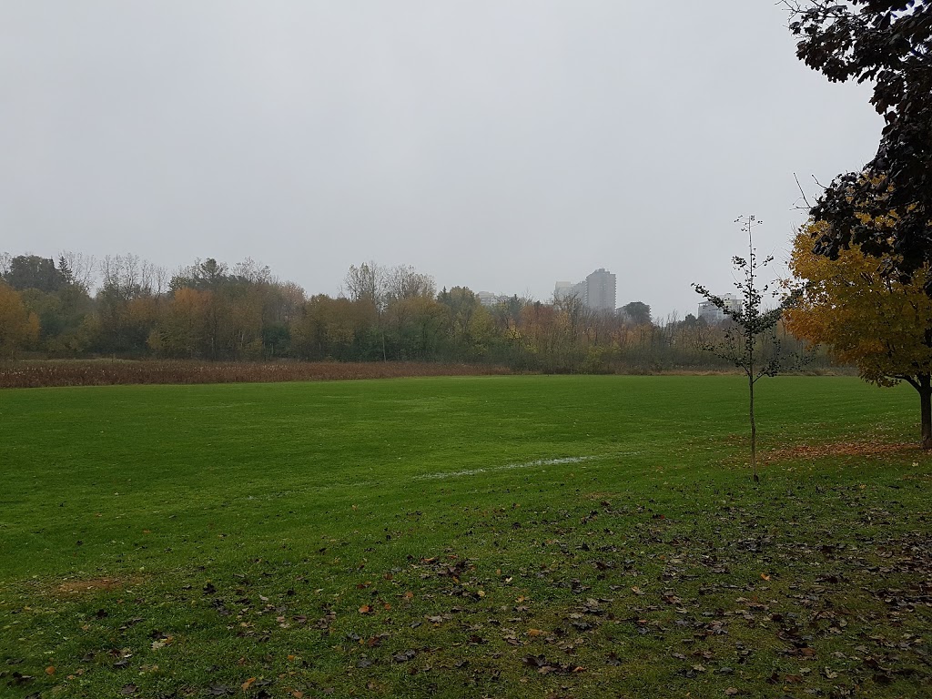 London Terrace Park | Canadian Army Base - NRC - Rothwell Heights, Ottawa, ON K1K, Canada