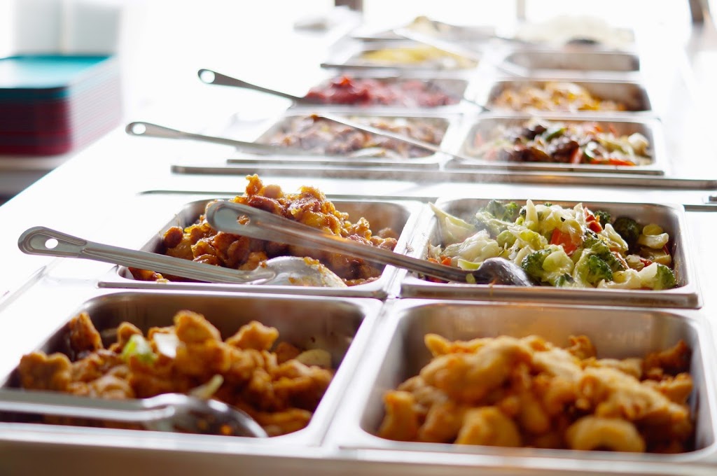 Tegaru Restaurant | 850 Keewatin St, Winnipeg, MB R3E 3B9, Canada | Phone: (204) 632-6331