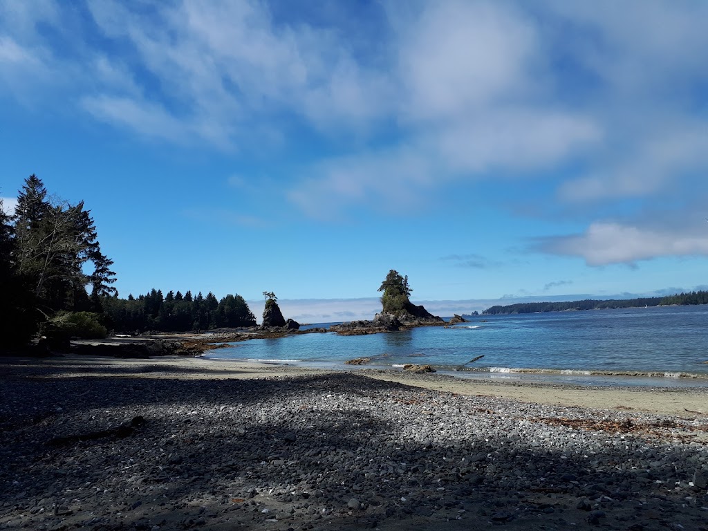 Inlet Oasis & Venture West Sports Fishing | 564 Burlo Island Road, Bamfield, BC V0R 1B0, Canada | Phone: (250) 728-3555