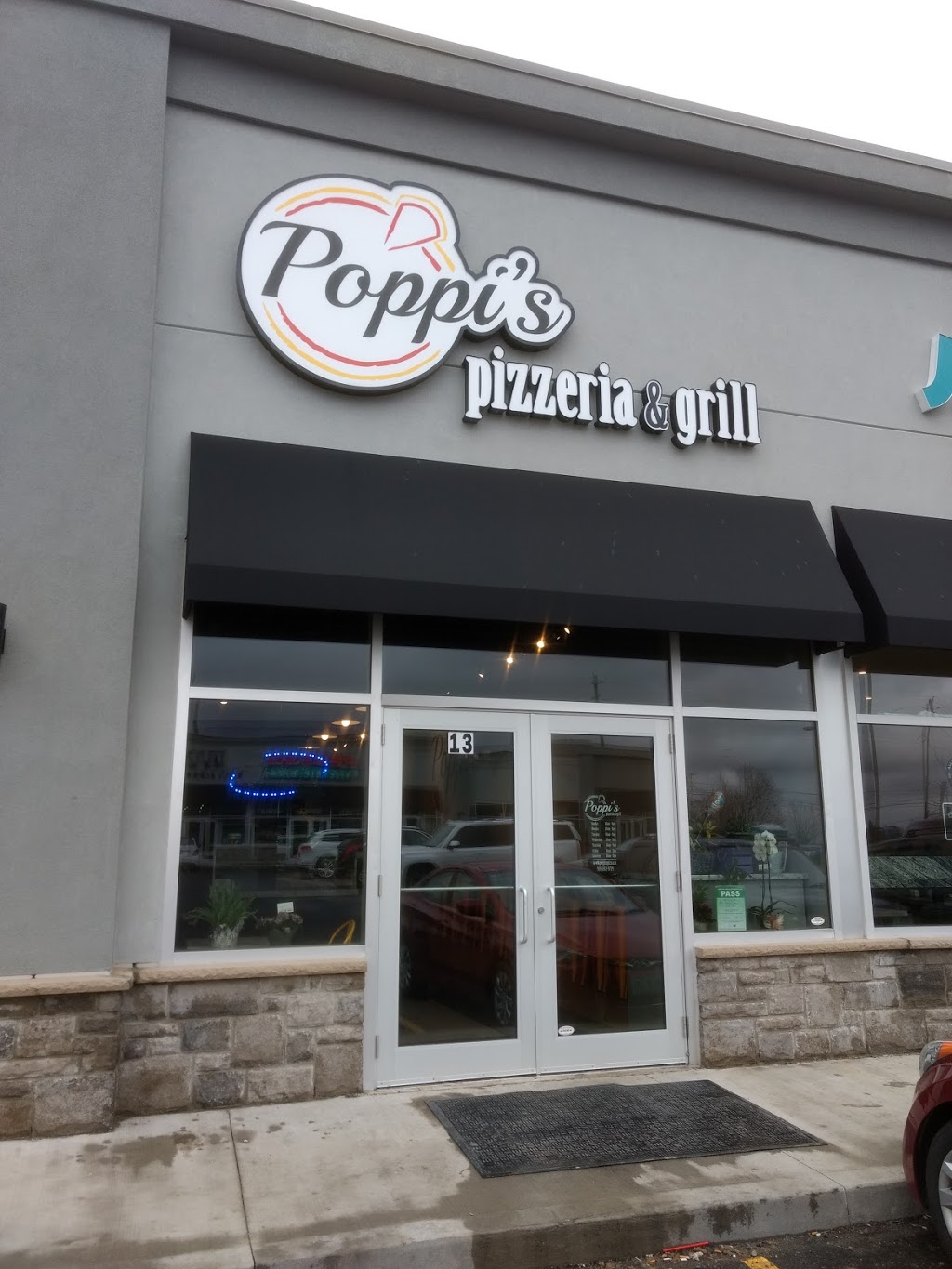 Poppis Pizzeria & Grill | 14-1812 Rymal Rd E, Hamilton, ON L8W 3N3, Canada | Phone: (905) 692-9779
