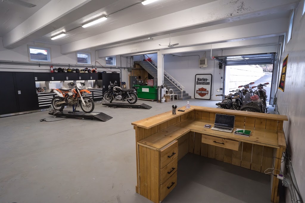Garage Sheriff | 31 Chemin Cameron, Bolton-Est, QC J0E 1G0, Canada | Phone: (450) 530-4044